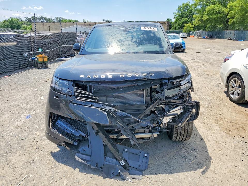 2026 Land rover RANGE ROVER VIN SALKP9FU0TA349024 COPART salvage auction — FRONT END, Md - Cert Of Salvage > 75% Damage, sold $72,500 on 2026-09-22 (photo 5)