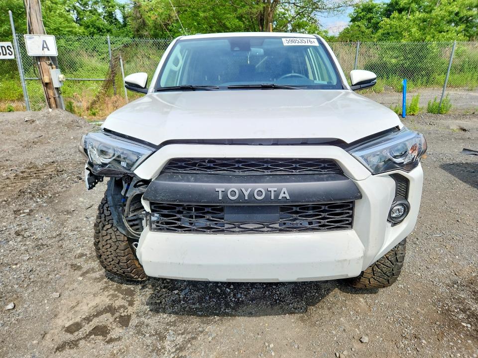2024 Toyota 4runner VIN JTENU5JR4R6277034 COPART salvage auction — FRONT END, Nj - Cert Of Title-Salvage, sold $13,700 on 2026-07-28 (photo 5)