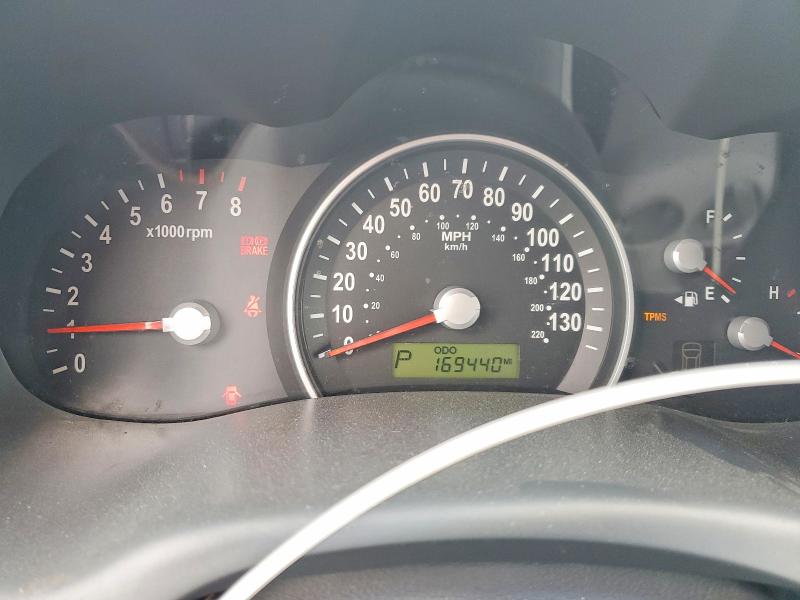 2008 Kia SEDONA VIN KNDMB233586262487 COPART salvage auction — REAR END, Or - Salvage Title Certificate, sold $125 on 2026-07-29 (photo 9)