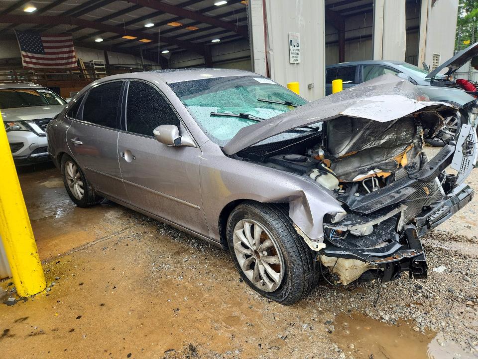 2008 Hyundai Azera VIN KMHFC46F88A272771 COPART salvage auction — FRONT END, GA - CERT OF TITLE-SALVAGE, sold $425 on 2026-07-24 (photo 4)
