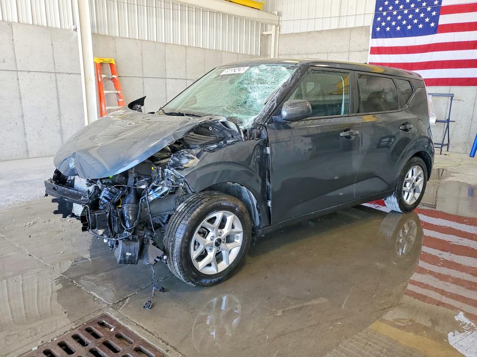 2025 Kia Soul VIN KNDJ23AU2S7263540 COPART salvage auction — FRONT END, KY - CERT OF TITLE-SALVAGE, sold $3,000 on 2026-07-24 (photo 1)