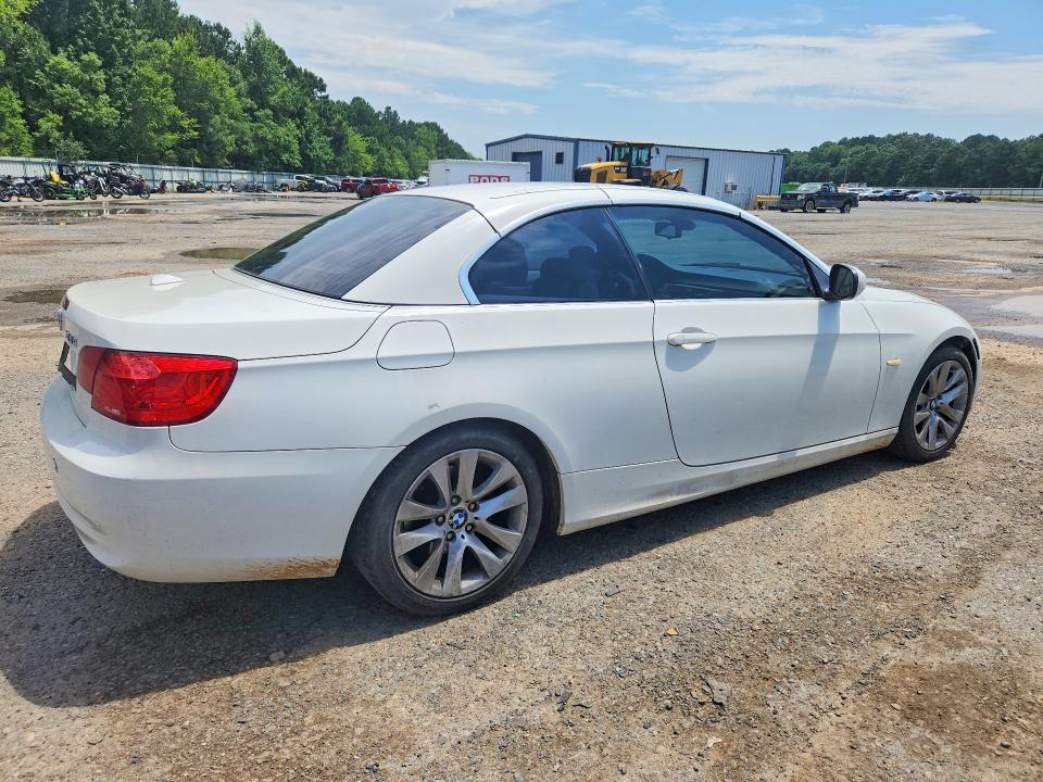 2012 BMW 3 series VIN WBADW3C54CE822507 COPART salvage auction — MINOR DENT/SCRATCHES, La - Cert Of Title-Salvage, sold $1,850 on 2026-07-09 (photo 3)