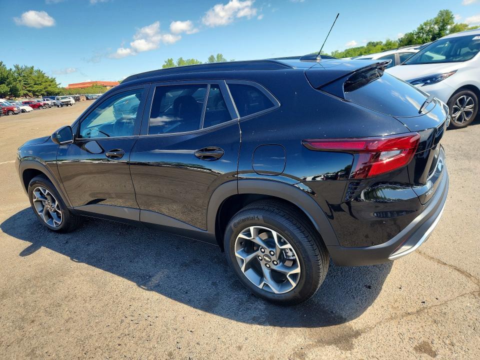 2024 Chevrolet Trax VIN KL77LHE20RC001673 COPART salvage auction — SIDE, CT - CERT OF TITLE-SALVAGE, sold $7,000 on 2026-07-27 (photo 2)