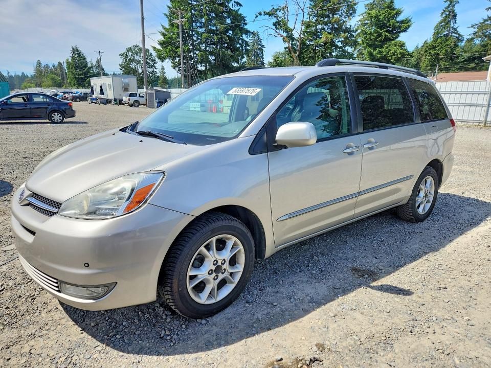2004 Toyota Sienna VIN 5TDBA22C34S020111 — COPART salvage auction photo