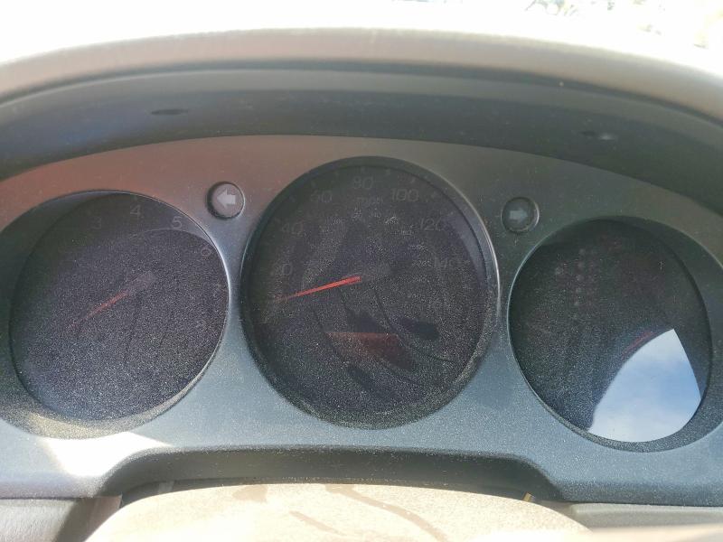 2002 Acura Rl VIN JH4KA96572C002311 COPART salvage auction — Burn Engine, Nc - Salvage Certificate Of Title, sold $275 on 2026-07-16 (photo 9)