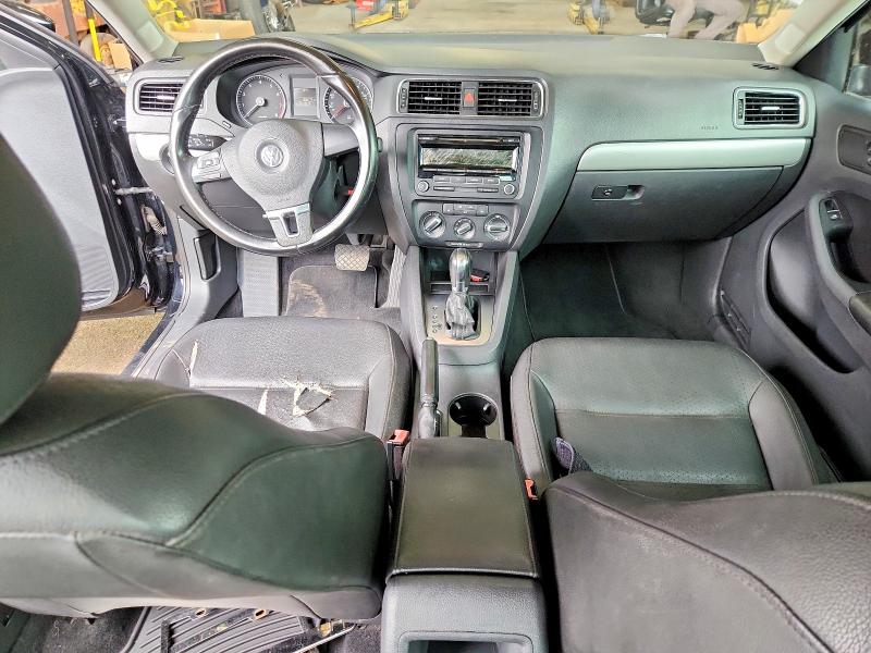 2013 Volkswagen Jetta VIN 3VWDP7AJ4DM388668 COPART salvage auction — SIDE, Hi - Bill Of Sale - Parts Only, sold $1 on 2026-08-31 (photo 8)