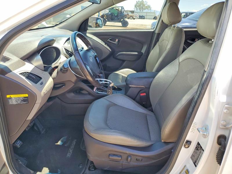 2014 Hyundai Tucson VIN KM8JU3AG9EU931923 COPART salvage auction — FRONT END, Az - Cert Of Title - Salvage, sold $1,700 on 2026-07-06 (photo 7)