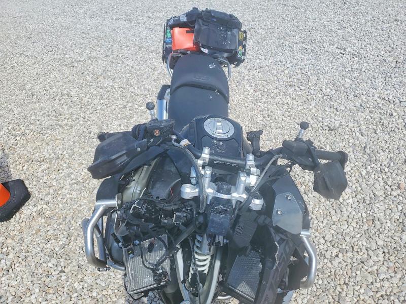 2024 BMW VIN WB10M130XR6K18167 COPART salvage auction — FRONT END, Wy - Cert Of Title-Salvage, sold $4,600 on 2026-07-23 (photo 5)