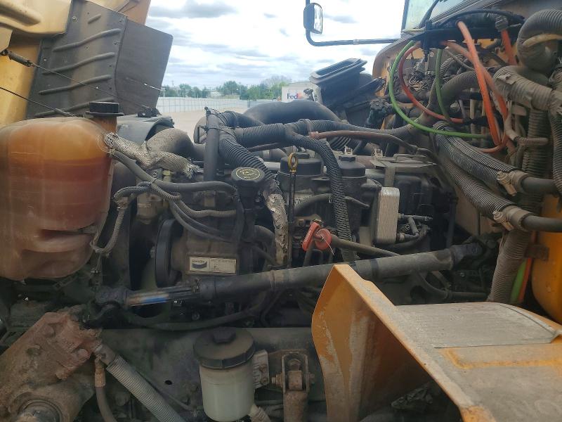 2013 Ic VIN 4DRBUSKN7DB301114 COPART salvage auction — MINOR DENT/SCRATCHES, Ia - Certificate Of Title, sold $2,500 on 2026-09-18 (photo 7)