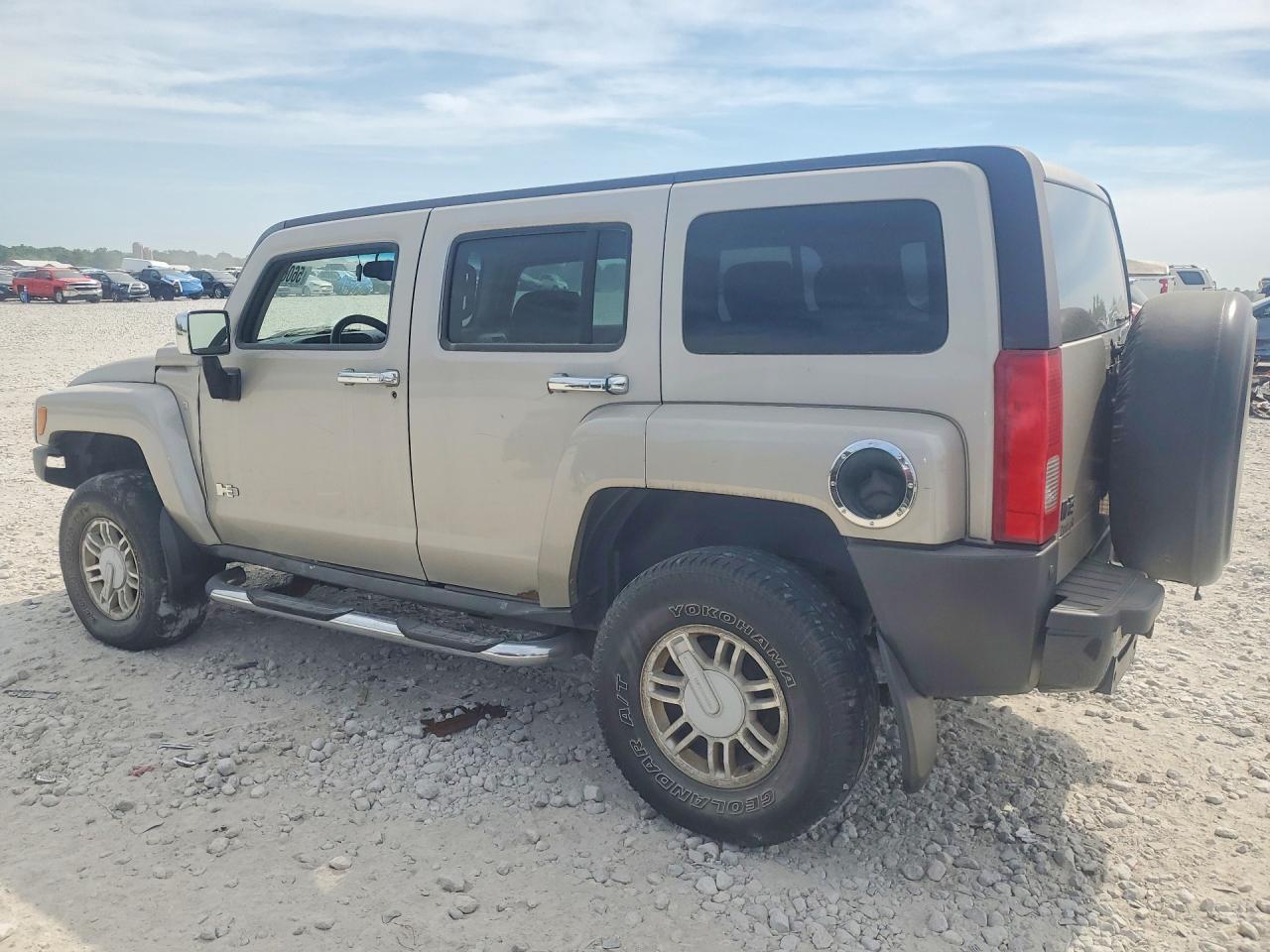 2007 Hummer H3 VIN 5GTDN13E778234768 COPART salvage auction — Front End, MI - CERTIFICATE OF TITLE, sold $600 on 2026-07-02 (photo 2)