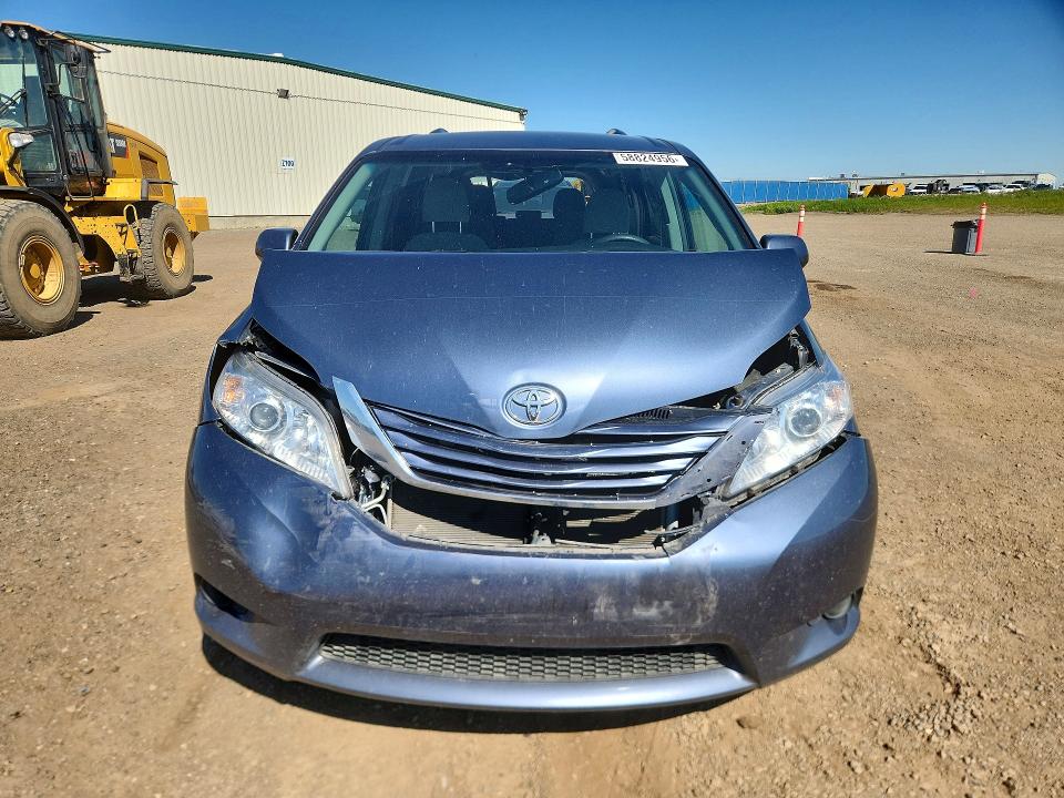 2017 Toyota Sienna VIN 5TDJZ3DC4HS185274 COPART salvage auction — REAR END, Ab - Bos - Nonrepairable, sold $2,100 on 2026-07-21 (photo 5)