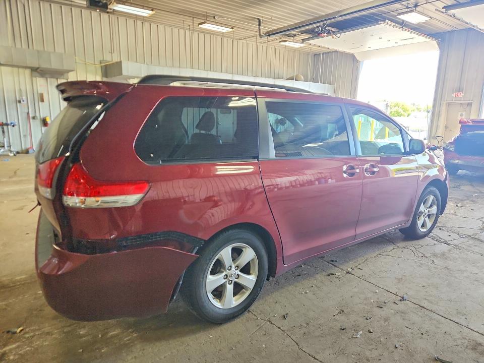 2013 Toyota Sienna VIN 5TDKK3DC9DS400425 COPART salvage auction — REAR END, Pa - Certificate Of Salvage, sold $650 on 2026-07-13 (photo 3)