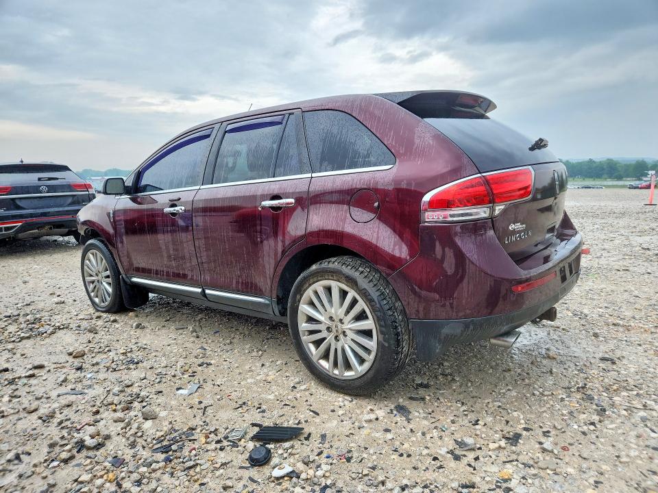 2011 Lincoln Mkx VIN 2LMDJ8JK6BBJ20853 COPART salvage auction — REAR END, Mi - Certificate Of Title, sold $175 on 2026-07-23 (photo 2)