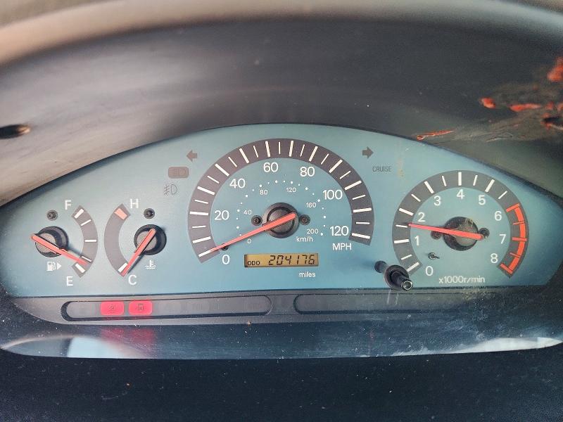 2002 Mitsubishi Galant VIN 4A3AA36G02E100285 COPART salvage auction — SIDE, Tx - Salvage Vehicle Title, sold $150 on 2026-07-10 (photo 9)