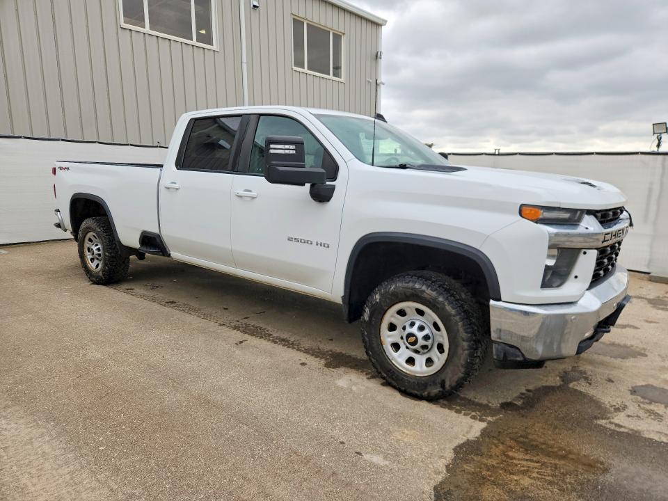 2021 Chevrolet Silverado 2500 VIN 1GC1YNE75MF275205 COPART salvage auction — NORMAL WEAR, Ab - Bos - Active, sold $26,750 on 2026-07-03 (photo 4)