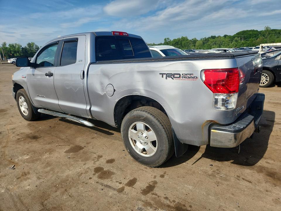 2010 Toyota Tundra VIN 5TFUY5F10AX102172 COPART salvage auction — SIDE, NY - CERT OF TITLE-SALVAGE, sold $4,050 on 2026-07-31 (photo 2)