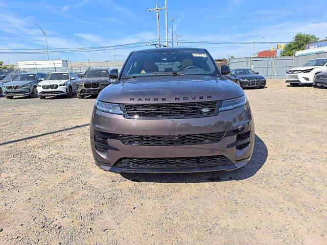 2026 Land rover RANGE ROVER VIN SAL1L9E44TA632745 COPART salvage auction — HAIL, Salvage Title, sold $82,000 on 2026-07-17 (photo 5)
