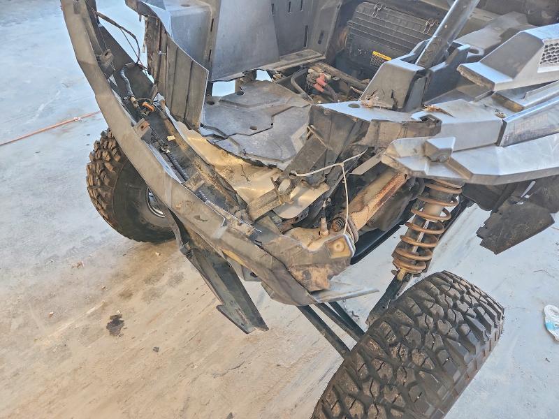 2019 Polaris VIN 3NSVDR993KH835257 COPART salvage auction — FRAME DAMAGE, Ne - Cert Of Title-Salvage, sold $3,350 on 2026-07-09 (photo 9)