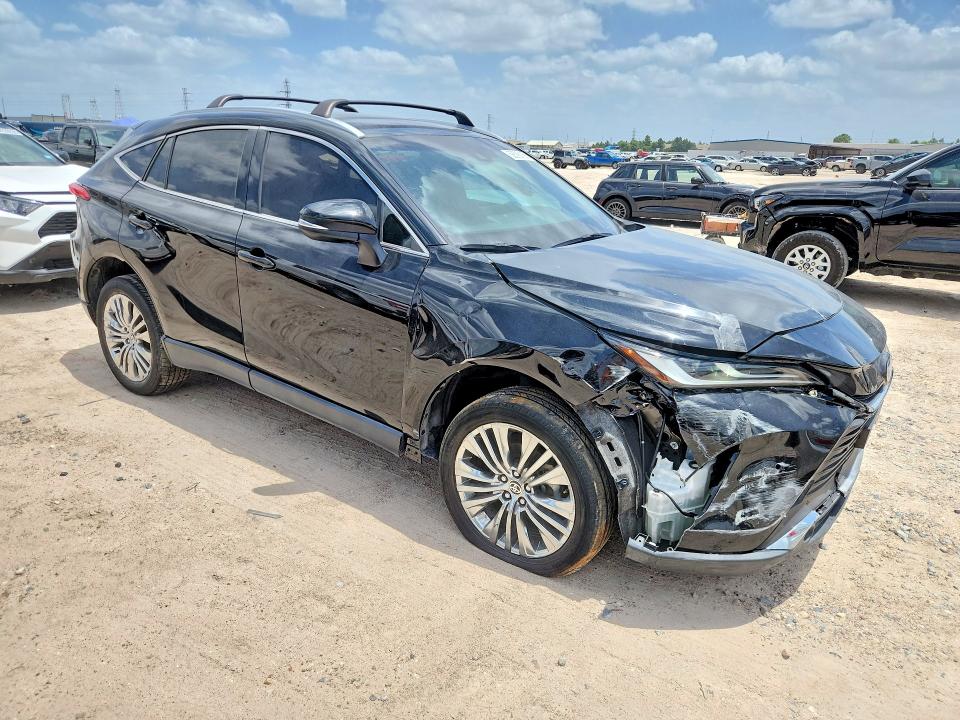 2023 Toyota Venza VIN JTEAAAAH4PJ139642 COPART salvage auction — FRONT END, Tx - Certificate Of Title, sold $15,000 on 2026-07-02 (photo 4)