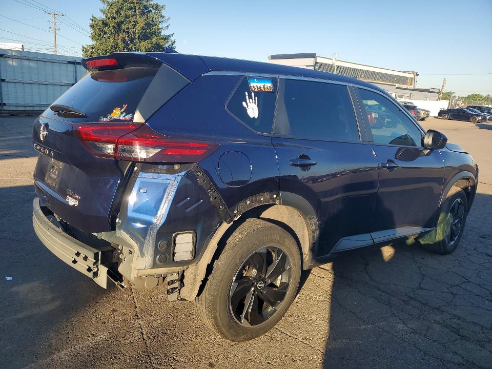 2024 Nissan Rogue VIN JN8BT3BB8RW425593 COPART salvage auction — REAR END, OH - CERT OF TITLE-SALVAGE, sold $5,300 on 2026-07-17 (photo 3)