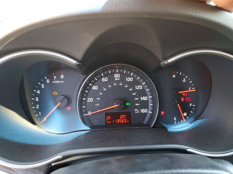 2015 Kia Sorento VIN 5XYKT3A64FG629090 COPART salvage auction — VANDALISM, Ca - Salvage Certificate, sold $1,400 on 2026-07-31 (photo 9)