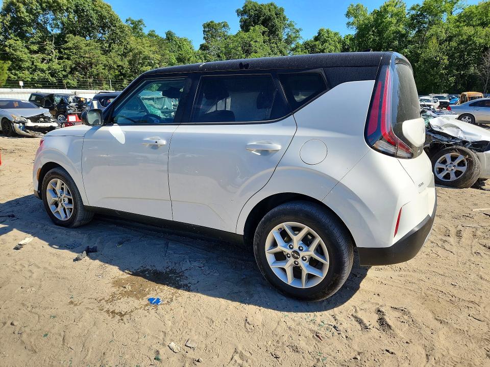 2023 Kia VIN KNDJ23AU7P7207987 COPART salvage auction — SIDE, Md - Cert Of Salvage > 75% Damage, sold $250 on 2026-07-21 (photo 2)