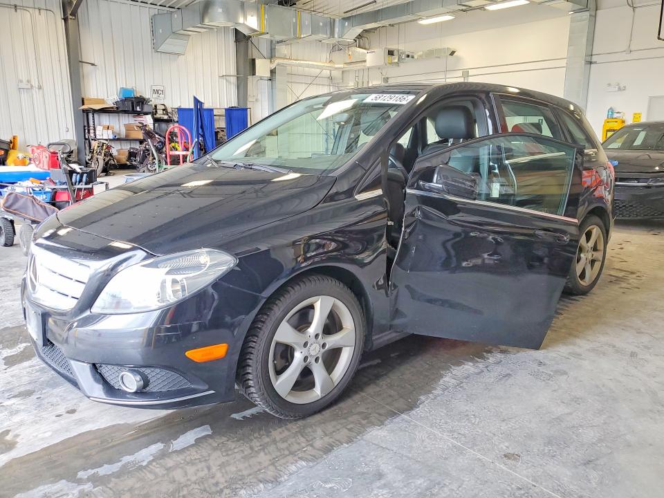 2013 Mercedes-benz B-class VIN WDDMH4EB4DJ153434 COPART salvage auction — SIDE, On - Permit No Brand - Unfit, sold $400 on 2026-07-02 (photo 1)