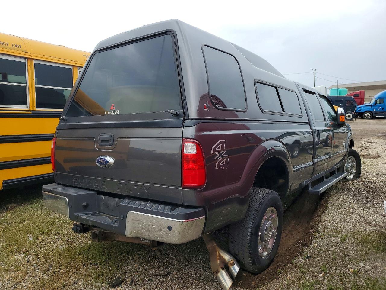 2016 Ford F-350 Super Duty VIN 1FT8W3BTXGEA97280 COPART salvage auction — Front End, IL - SALVAGE CERTIFICATE, sold $6,800 on 2026-07-07 (photo 3)