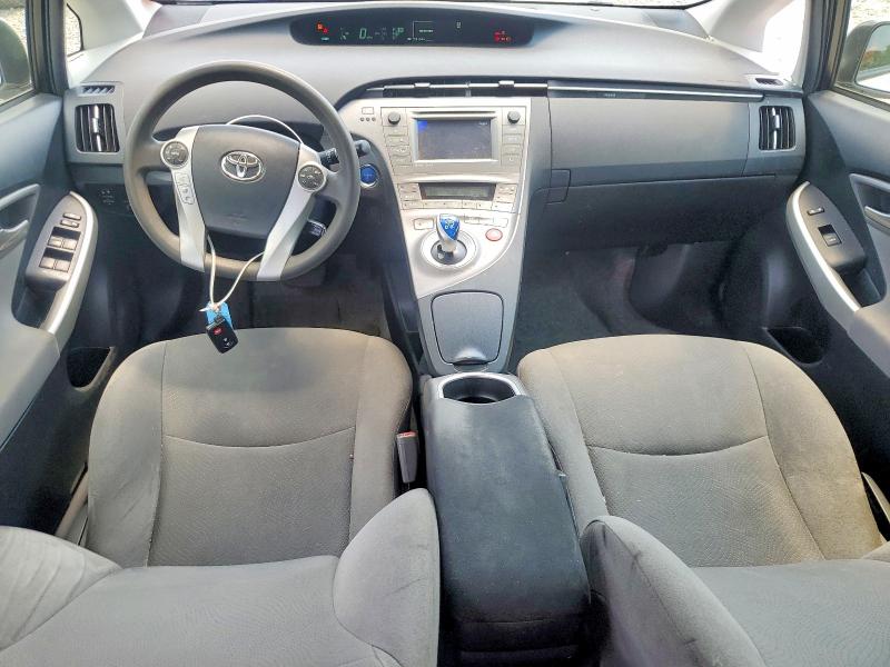 2015 Toyota Prius VIN JTDKN3DU8F0433969 COPART salvage auction — FRONT END, Ma - Cert Of Title-Reconstrctd Coll, sold $2,550 on 2026-07-08 (photo 8)