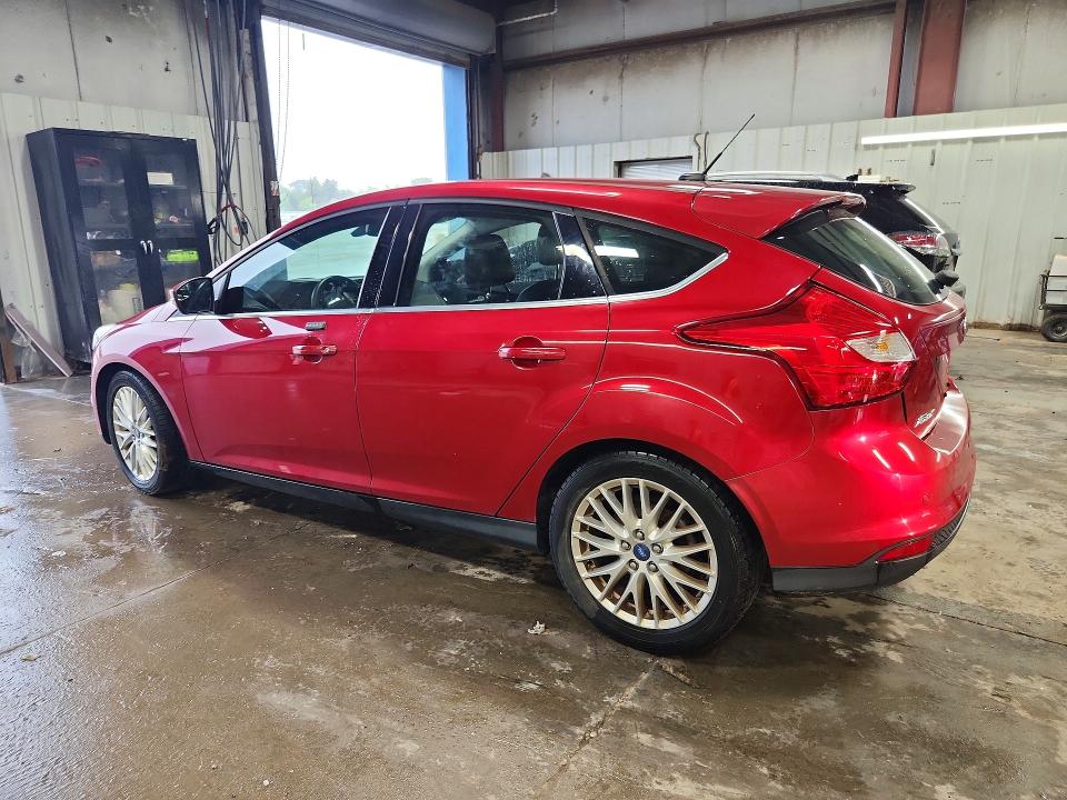 2012 Ford Focus VIN 1FAHP3M21CL255101 COPART salvage auction — REAR END, Il - Salvage Certificate, sold $525 on 2026-07-02 (photo 2)