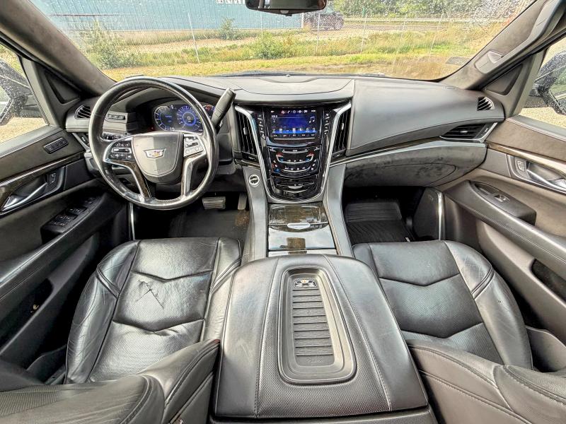 2020 Cadillac Escalade VIN 1GYS4KKJ2LR110640 COPART salvage auction — NORMAL WEAR, Va - Certificate Of Title (P), sold $14,400 on 2026-07-29 (photo 9)