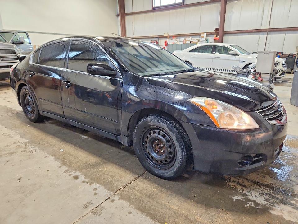 2012 Nissan Altima VIN 1N4AL2AP8CN479851 COPART salvage auction — HAIL, Ab - Bos - Salvage, sold $400 on 2026-07-09 (photo 4)