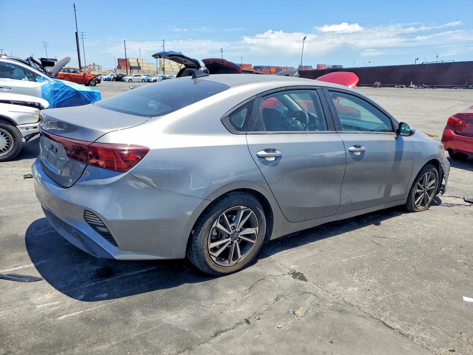 2022 Kia Forte VIN 3KPF24AD6NE434497 COPART salvage auction — FRONT END, Ca - Salvage Certificate, sold $1,850 on 2026-07-22 (photo 3)