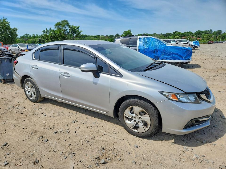 2015 Honda VIN 19XFB2F52FE116707 COPART salvage auction — REAR END, Md - Cert Of Salvage > 75% Damage, sold $2,500 on 2026-07-02 (photo 4)