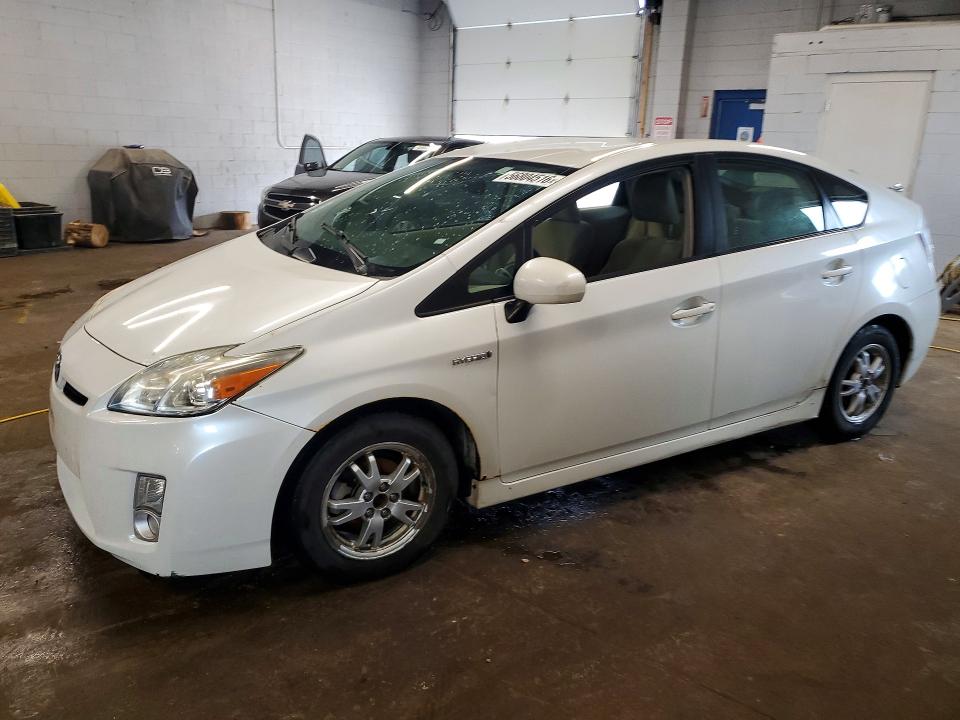2011 Toyota Prius VIN JTDKN3DU5B1409584 COPART salvage auction — MINOR DENT/SCRATCHES, Mt - Certificate Of Title, sold $1,900 on 2026-07-08 (photo 1)
