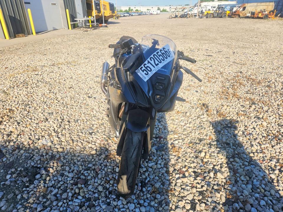2025 Suzuki Gsx VIN JS1EM13B1S7101615 COPART salvage auction — FRONT END, WI - CERT OF TITLE-SALVAGE VEHICLE, sold $1,150 on 2026-07-02 (photo 2)