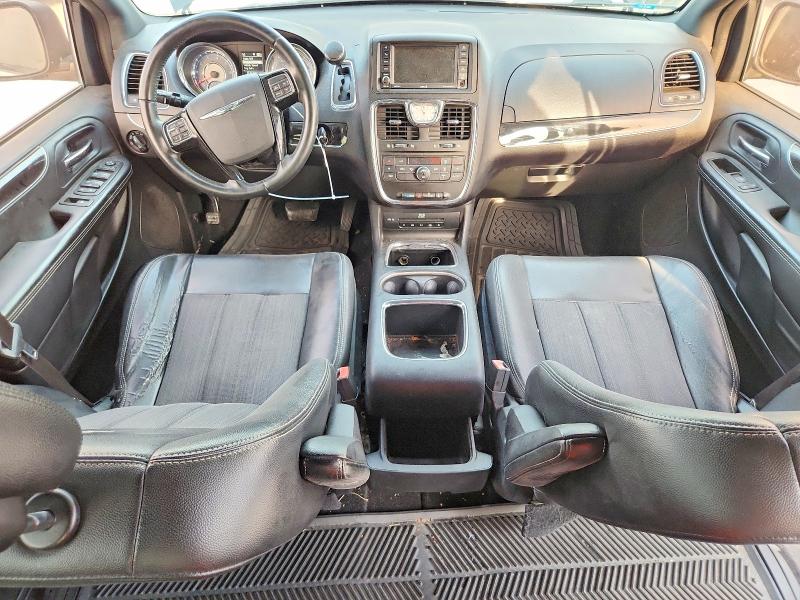 2014 Chrysler Voyager VIN 2C4RC1HG7ER413648 COPART salvage auction — MECHANICAL, Tx - Salvage Vehicle Title, sold $525 on 2026-07-02 (photo 8)