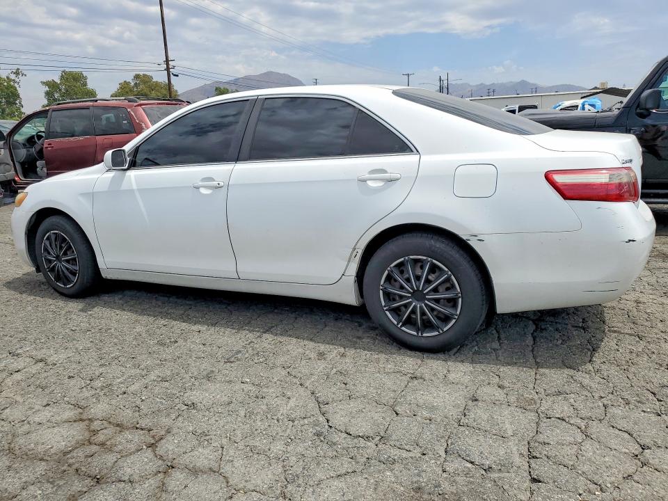 2007 Toyota Camry VIN 4T1BE46K77U586043 COPART salvage auction — MINOR DENT/SCRATCHES, Ca - Dis/Dlr/Exp Only Clean Title, sold $850 on 2026-07-02 (photo 2)