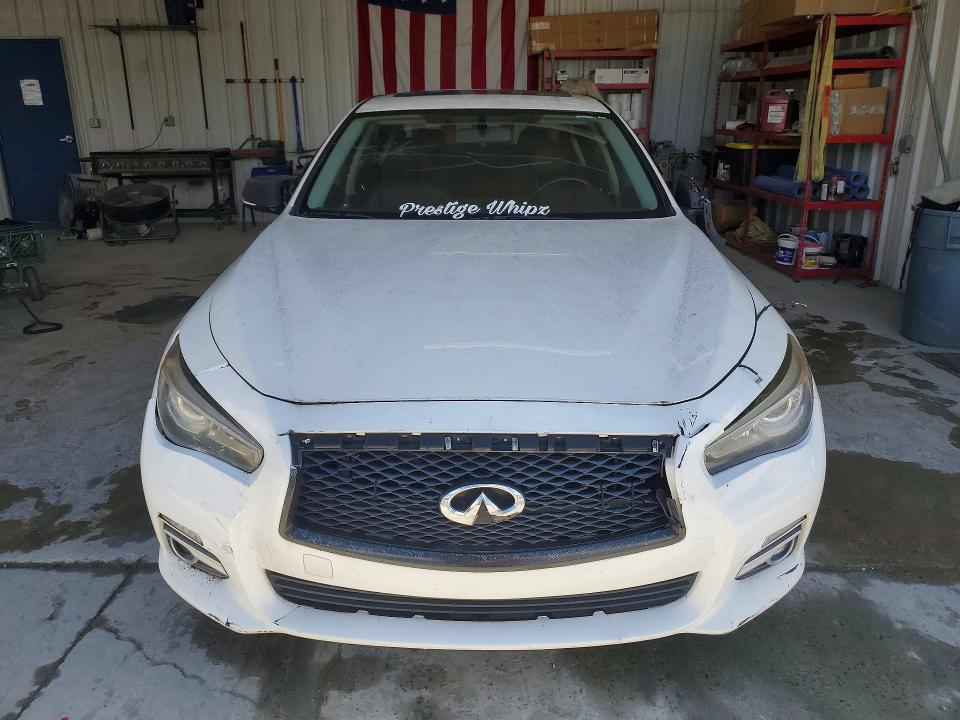 2015 Infiniti Q50 VIN JN1BV7AR8FM394397 COPART salvage auction — MINOR DENT/SCRATCHES, NC - DEALER ONLY CLEAN TITLE, sold $200 on 2026-07-21 (photo 5)