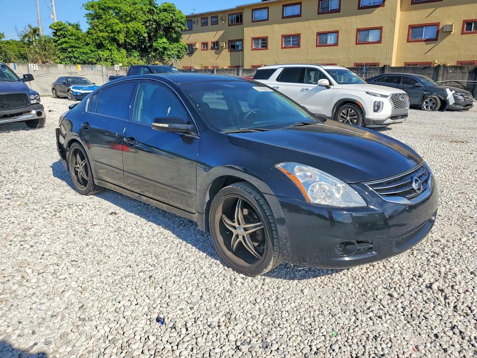 2008 Nissan Altima VIN 1N4AL21E18N521380 COPART salvage auction — REAR END, FL - CERT OF TITLE SLVG REBUILDABLE, sold $275 on 2026-07-02 (photo 4)