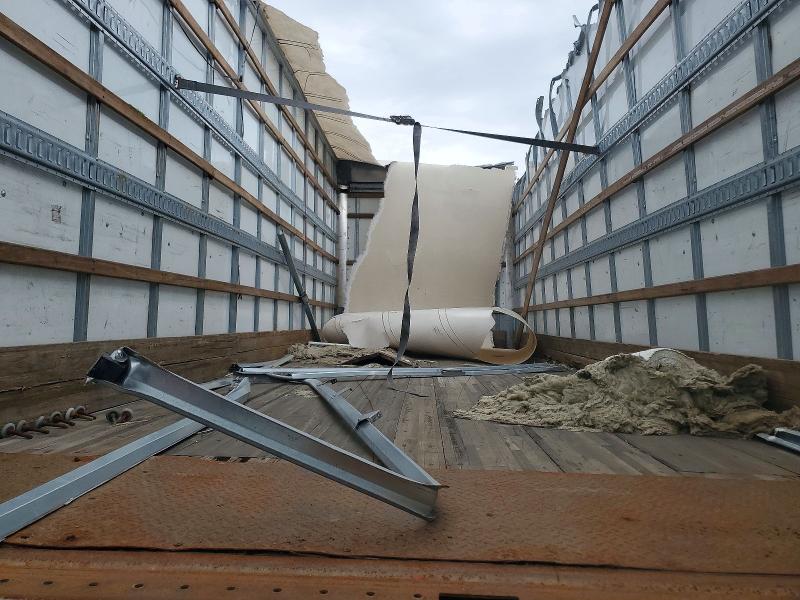 2019 Hino 258/268 VIN 5PVNJ8JV0K4S70532 COPART salvage auction — ROOF, IN - CERT OF TITLE-SALVAGE TITLE, sold $325 on 2026-07-08 (photo 6)