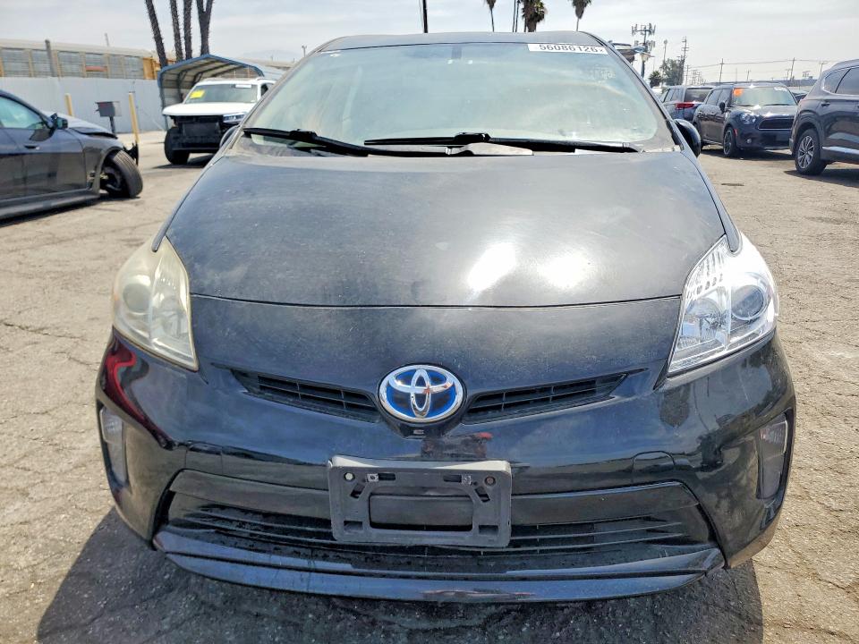 2012 Toyota Prius VIN JTDKN3DU3C5494158 COPART salvage auction — MINOR DENT/SCRATCHES, Ca - Dis/Dlr/Exp Only Clean Title, sold $675 on 2026-07-02 (photo 5)