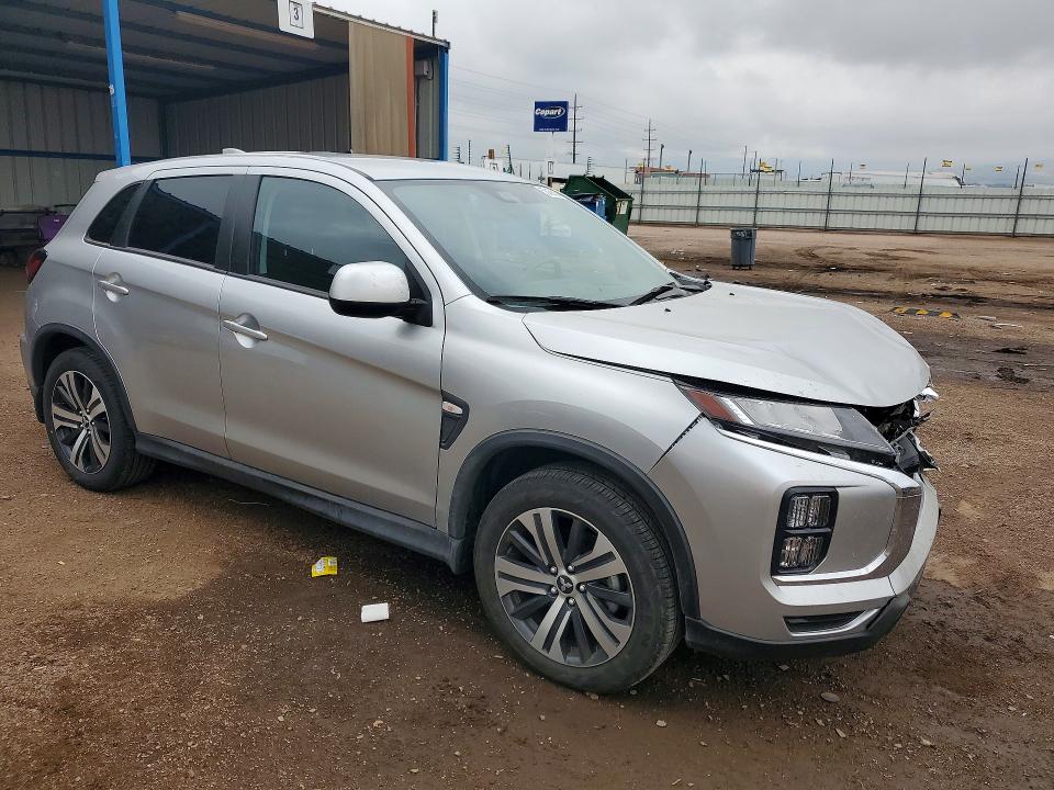 2025 Mitsubishi Outlander VIN JA4ARUAU4SU010071 COPART salvage auction — FRONT END, Co - Salvage Title, sold $4,700 on 2026-07-20 (photo 4)