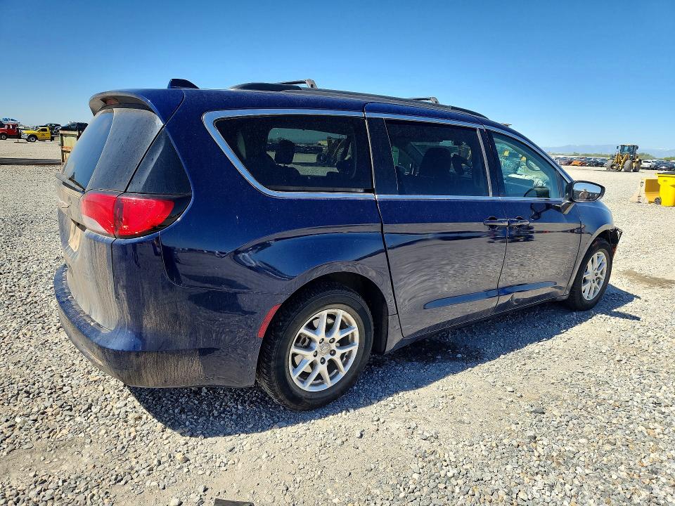 2020 Chrysler Voyager VIN 2C4RC1DGXLR164572 COPART salvage auction — FRONT END, Co - Public - Salvage Title, sold $825 on 2026-07-09 (photo 3)