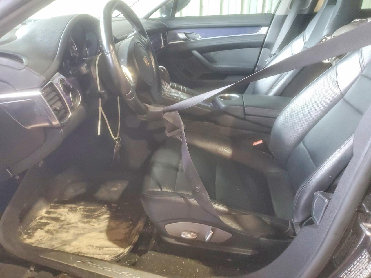 2011 Porsche Panamera VIN WP0AA2A71BL011244 COPART salvage auction — Minor Dent/Scratches, VA - CERTIFICATE OF TITLE (P), sold $3,900 on 2026-07-02 (photo 7)