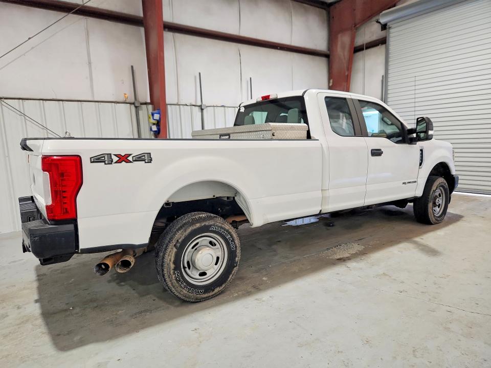 2018 Ford F-350 super duty VIN 1FT8X3BT3JEB36683 COPART salvage auction — SIDE, LA - CERTIFICATE OF TITLE, sold $4,750 on 2026-07-09 (photo 3)