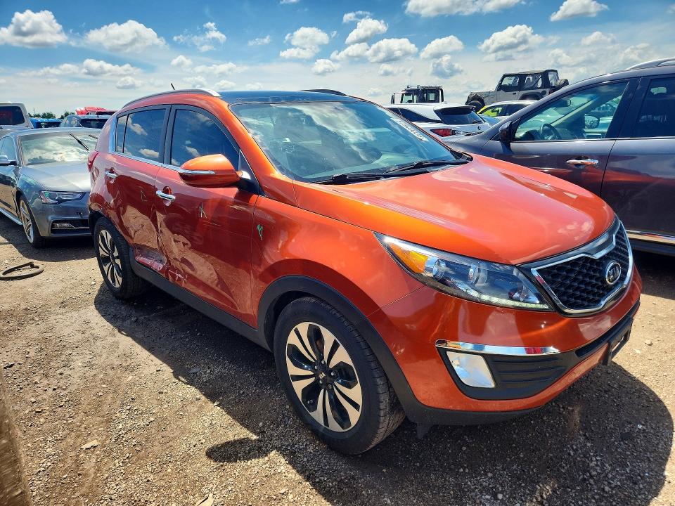 2011 Kia Sportage VIN KNDPC3A68B7164133 COPART salvage auction — SIDE, IL - SALVAGE CERTIFICATE, sold $975 on 2026-07-16 (photo 4)