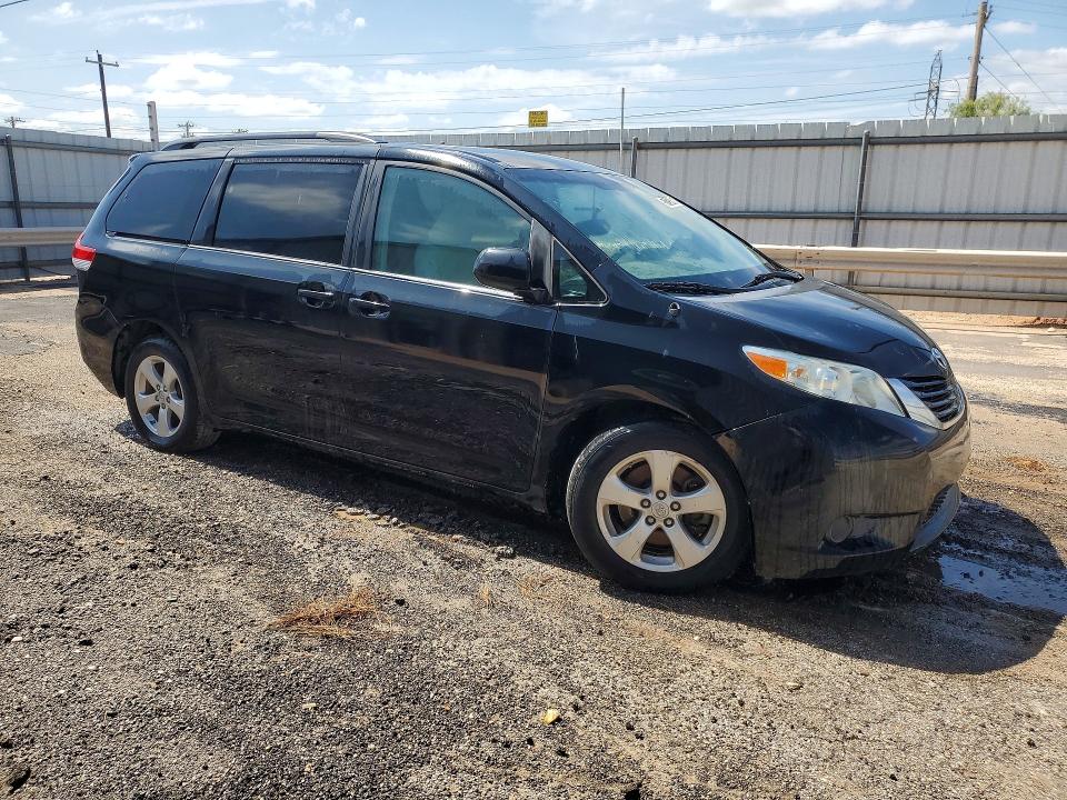 2014 Toyota Sienna VIN 5TDKK3DC9ES476356 COPART salvage auction — FRONT END, Tx - Certificate Of Title, sold $5,900 on 2026-07-14 (photo 4)