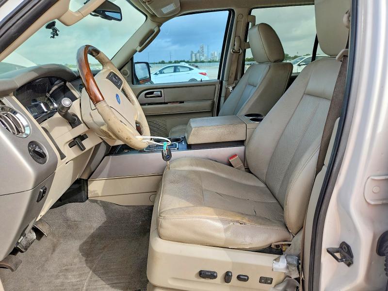 2009 Ford Expedition VIN 1FMFU195X9LA14210 COPART salvage auction — MINOR DENT/SCRATCHES, Tx - Certificate Of Title, sold $475 on 2026-07-02 (photo 7)