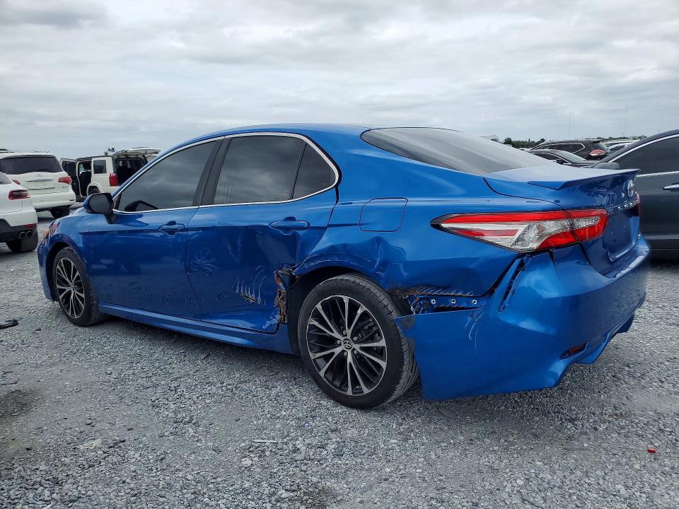 2018 Toyota Camry VIN 4T1B11HK2JU080277 COPART salvage auction — SIDE, Fl - Certificate Of Title, sold $8,000 on 2026-07-09 (photo 2)